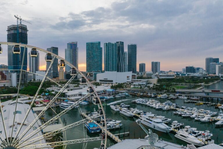 Yachts at Bayside marina in Downtown Miami